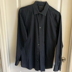 Banana Republic L Casual Button-down.